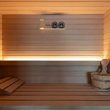 Pet Friendly In With Sauna Vis